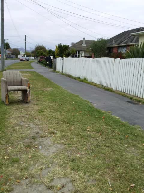 Rubbish/Recycling, a report photo