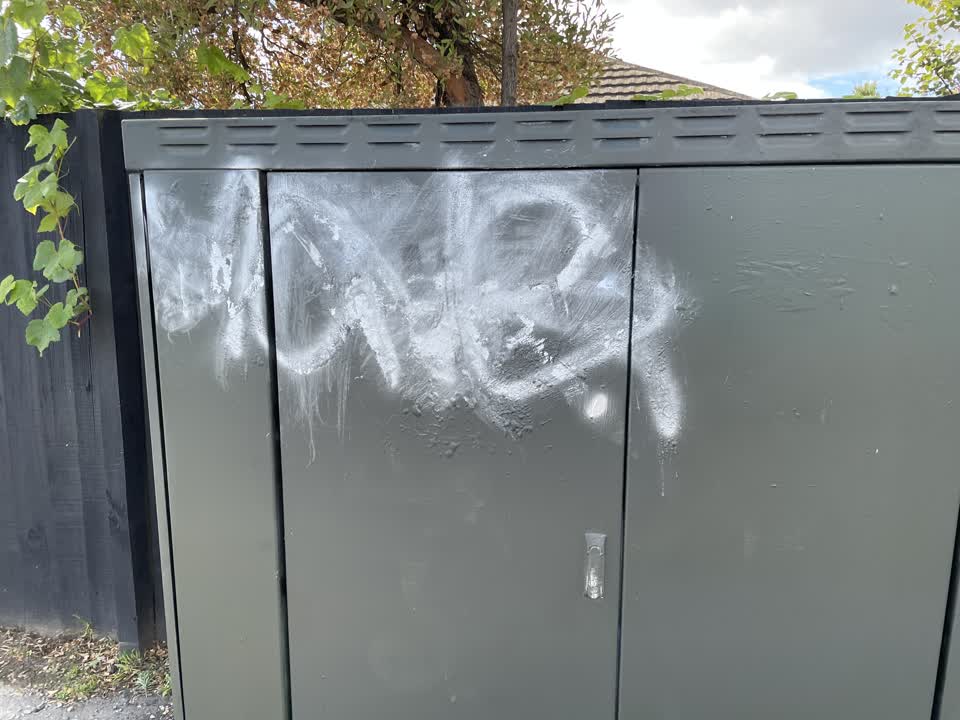 The photograph attached to this graffiti report