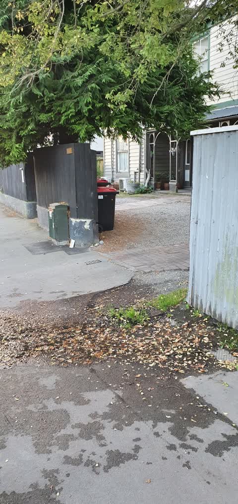 Water Leak, a report photo