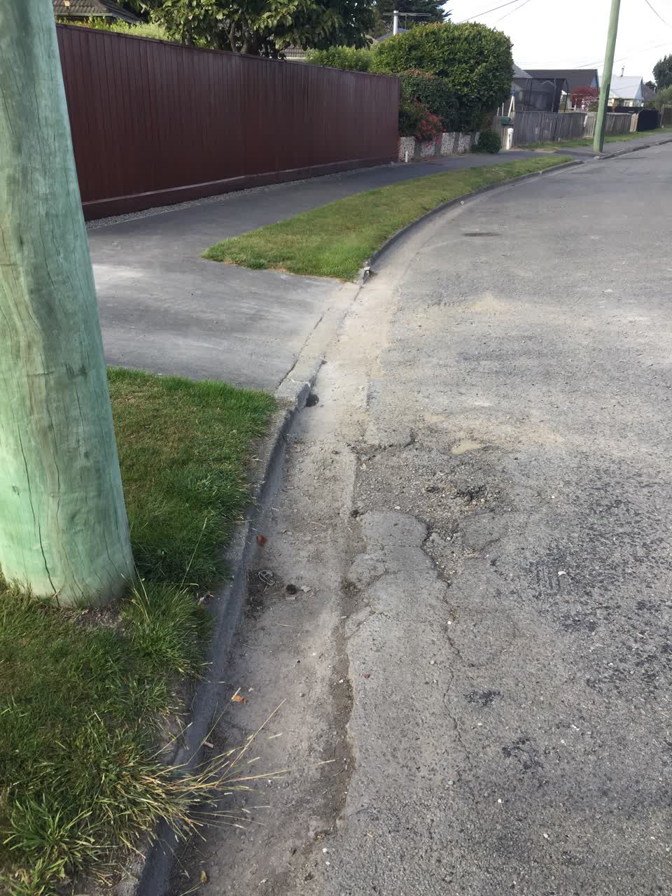 The photograph attached to this roading/streets report