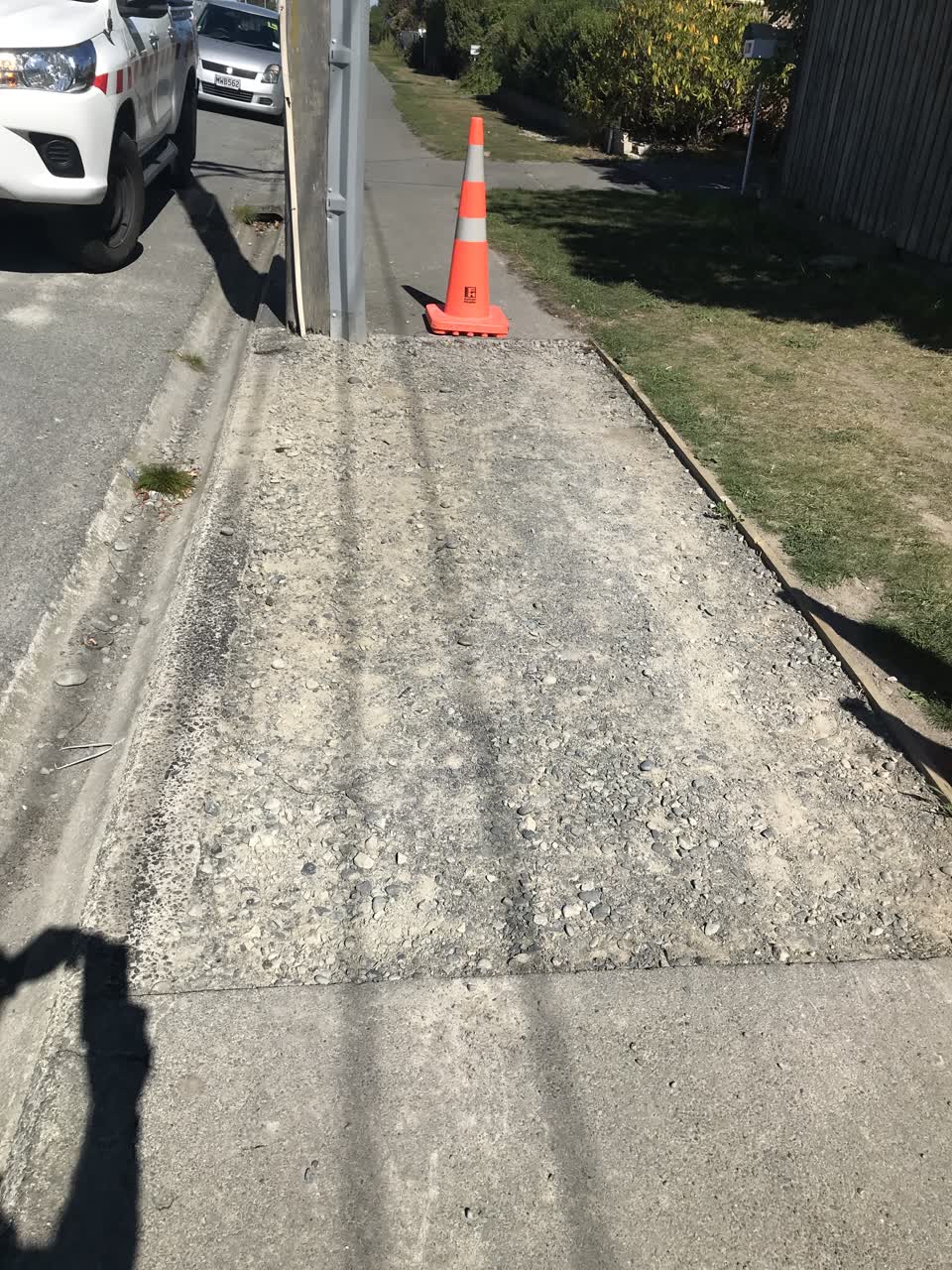 The photograph attached to this roading/streets report