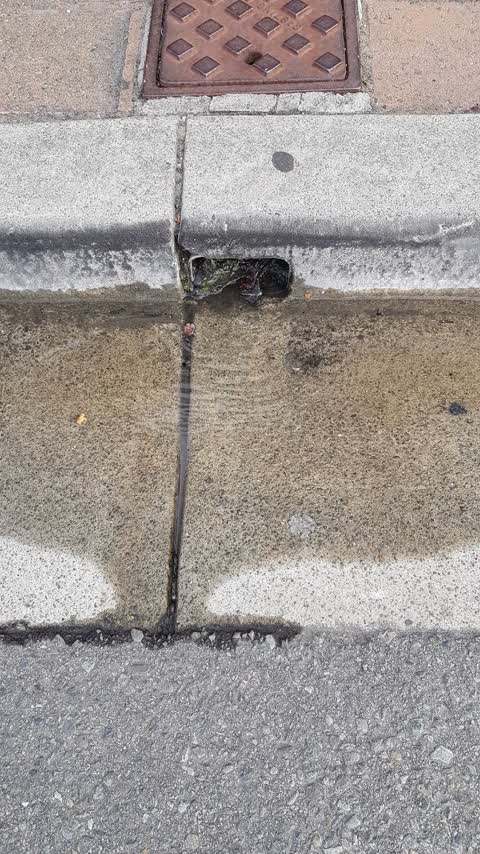 Water Leak, a report photo