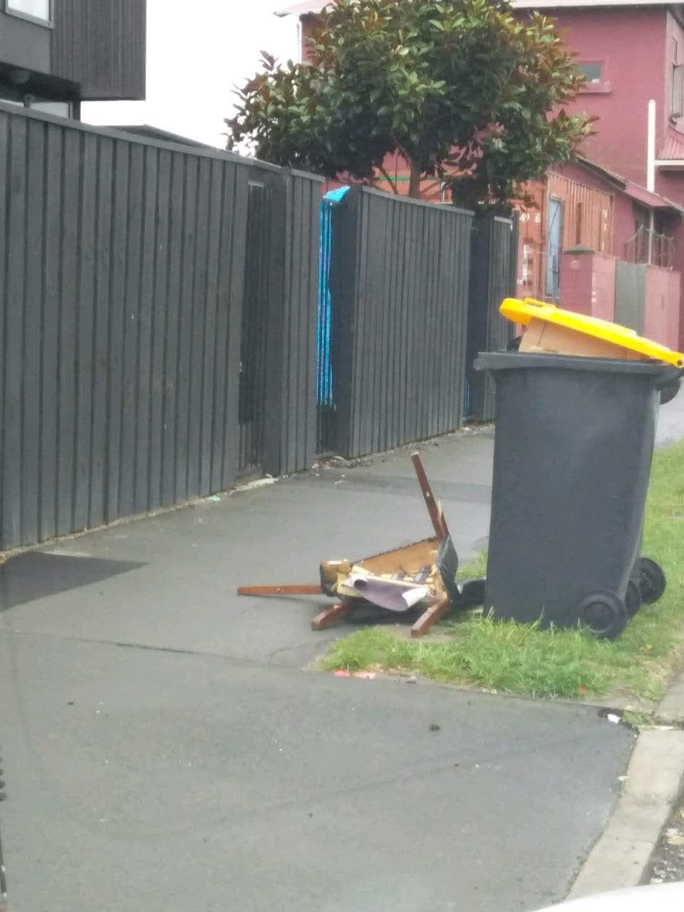 The photograph attached to this rubbish/recycling report