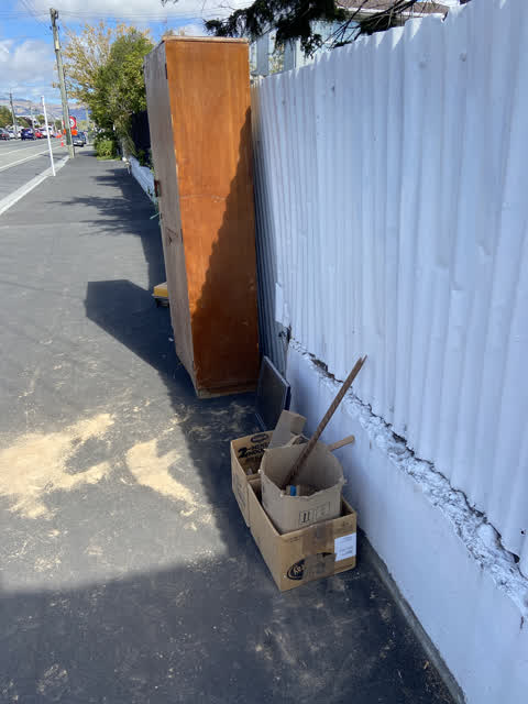Rubbish/Recycling, a report photo