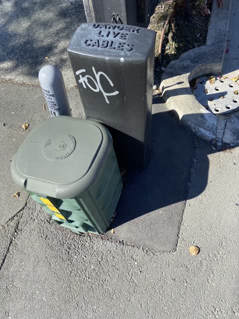 Graffiti, a report photo