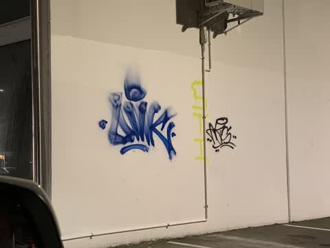 Graffiti, a report photo