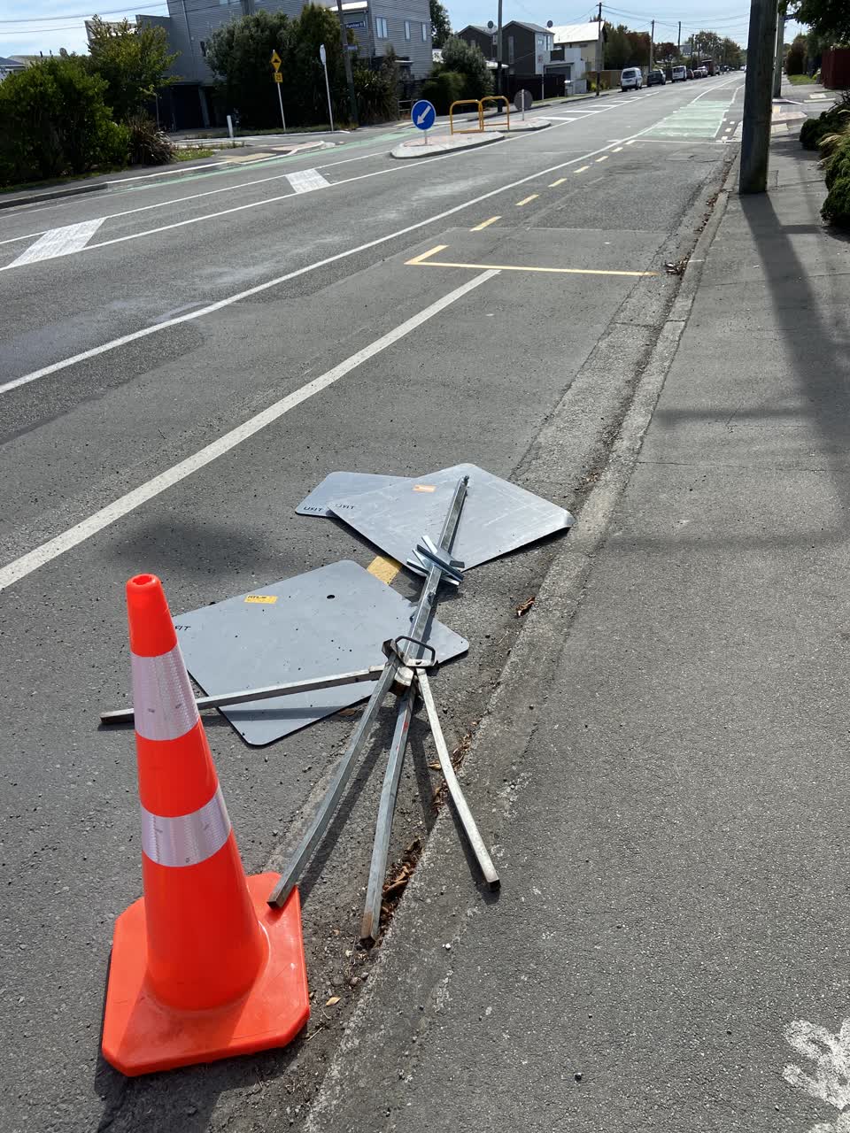 The photograph attached to this roading/streets report