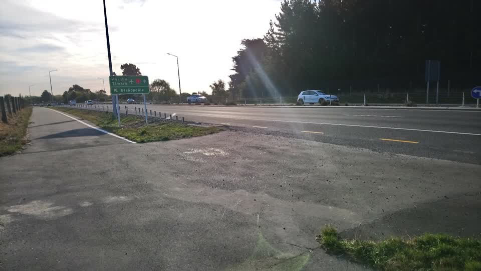 The photograph attached to this roading/streets report