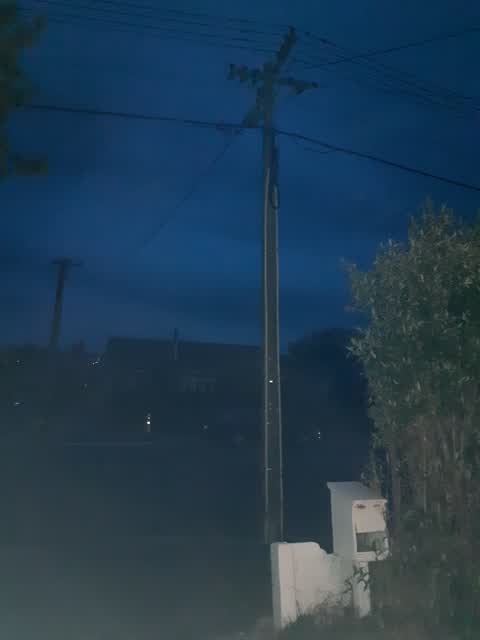 Street Light Outage, a report photo