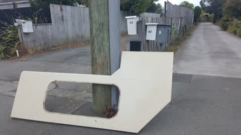 Rubbish/Recycling, a report photo