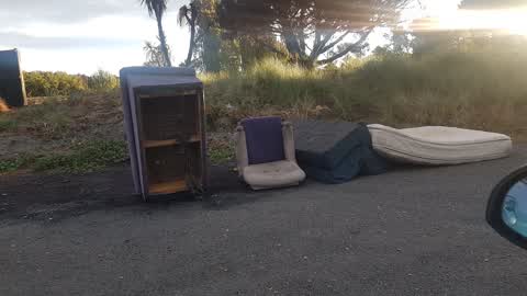 Rubbish/Recycling, a report photo