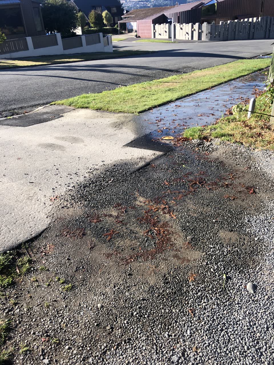 The photograph attached to this sewer - leak / blockage report