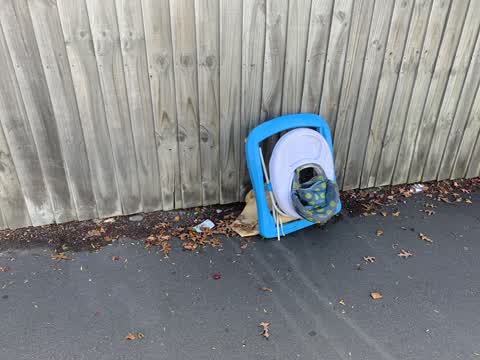 Rubbish/Recycling, a report photo