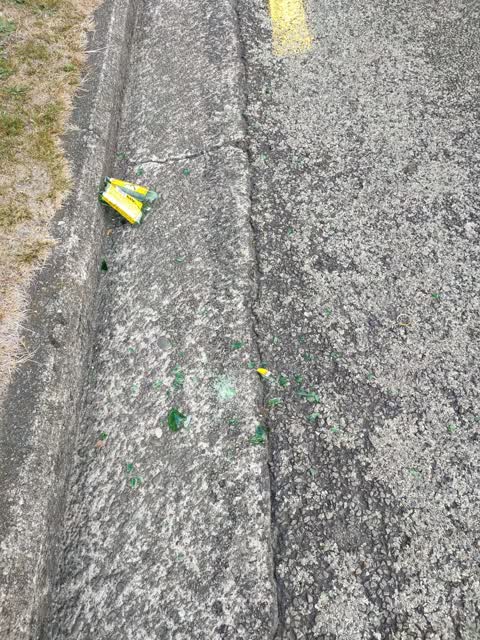 Rubbish/Recycling, a report photo