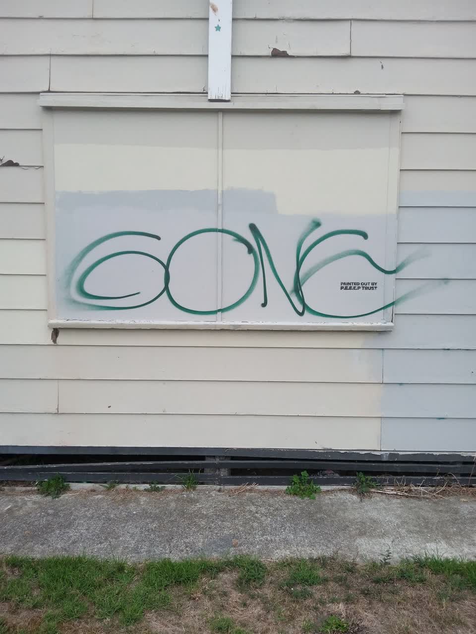 The photograph attached to this graffiti report