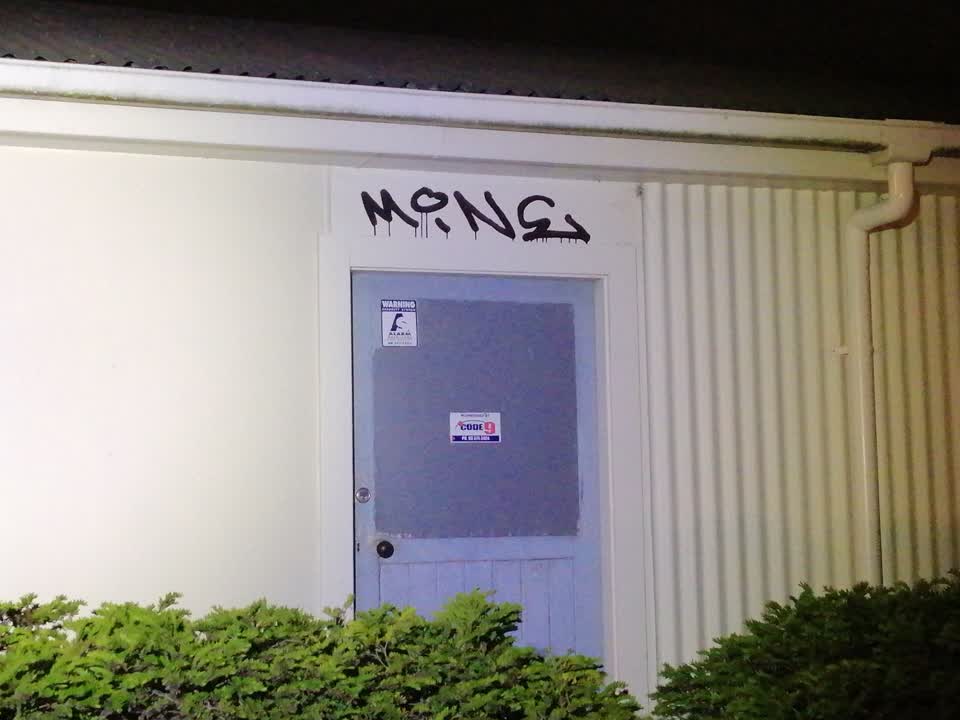 The photograph attached to this graffiti report