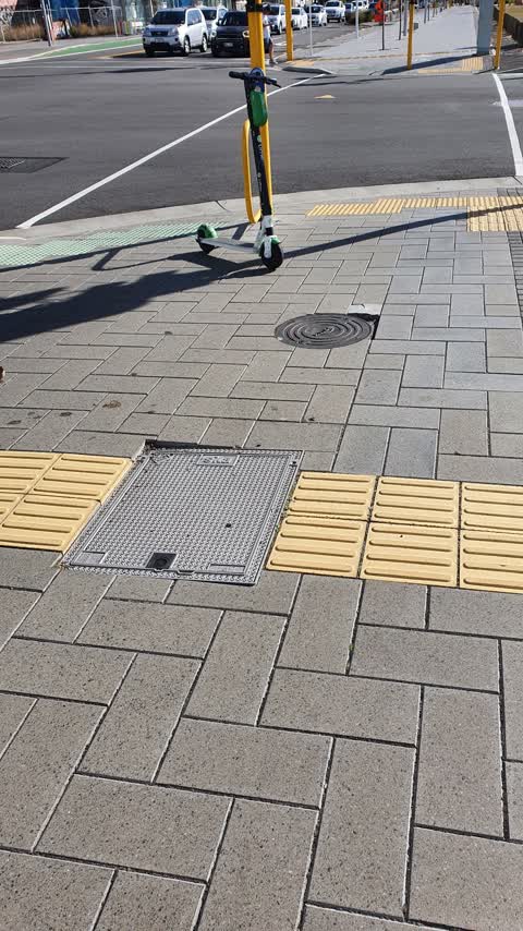 Roading/Streets, a report photo