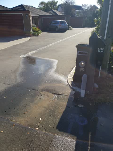 Water Leak, a report photo