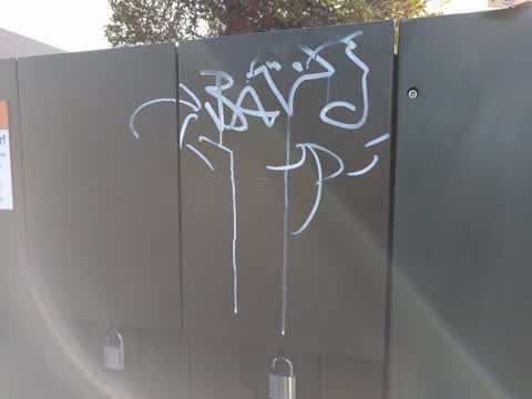 Graffiti, a report photo