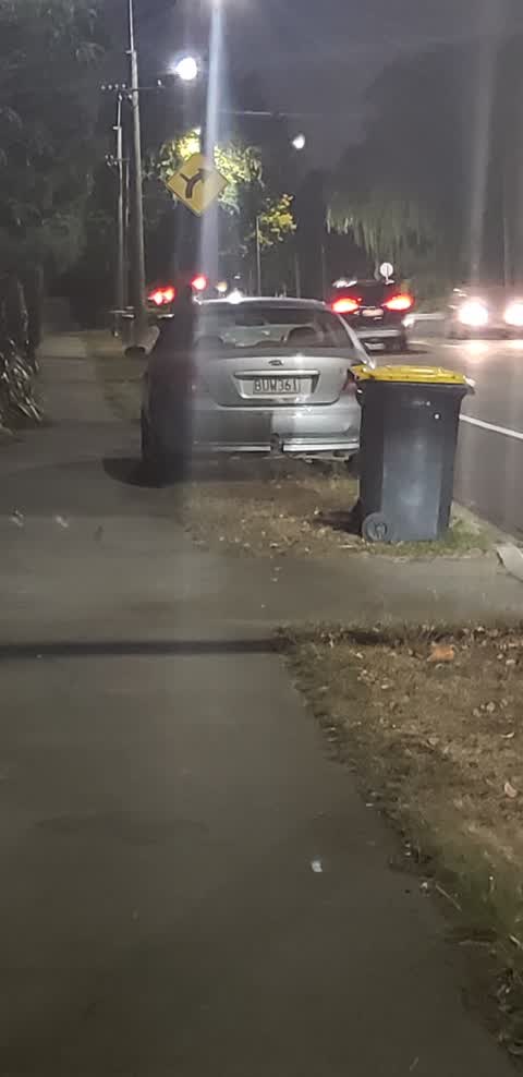 Roading/Streets, a report photo
