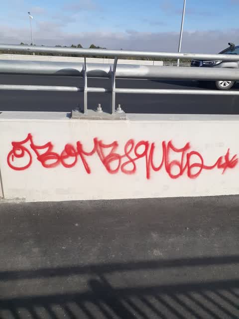 Graffiti, a report photo