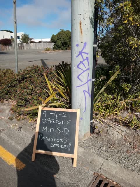 Graffiti, a report photo