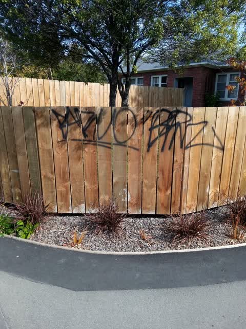 Graffiti, a report photo