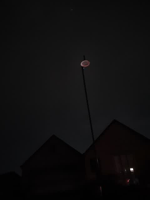 Street Light Outage, a report photo