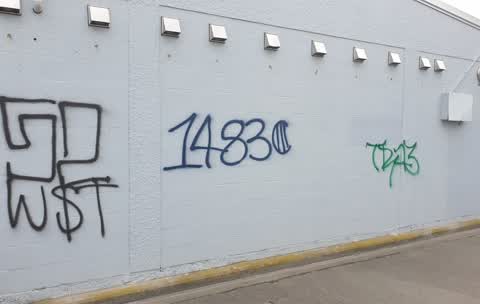 Graffiti, a report photo