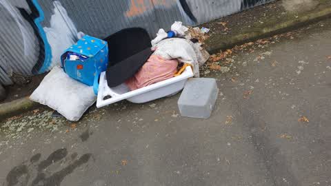 Rubbish/Recycling, a report photo