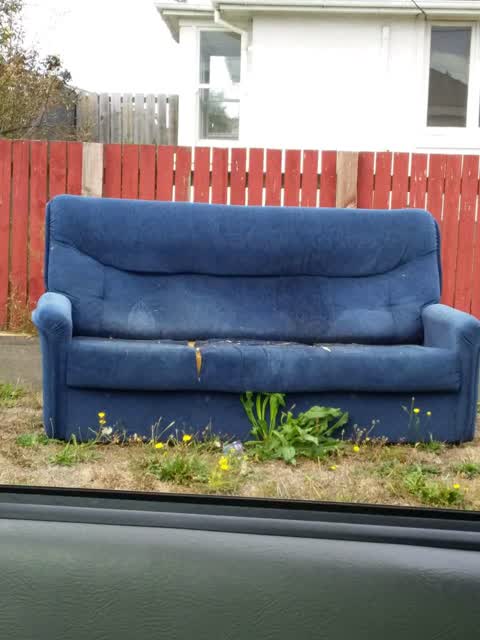 Rubbish/Recycling, a report photo