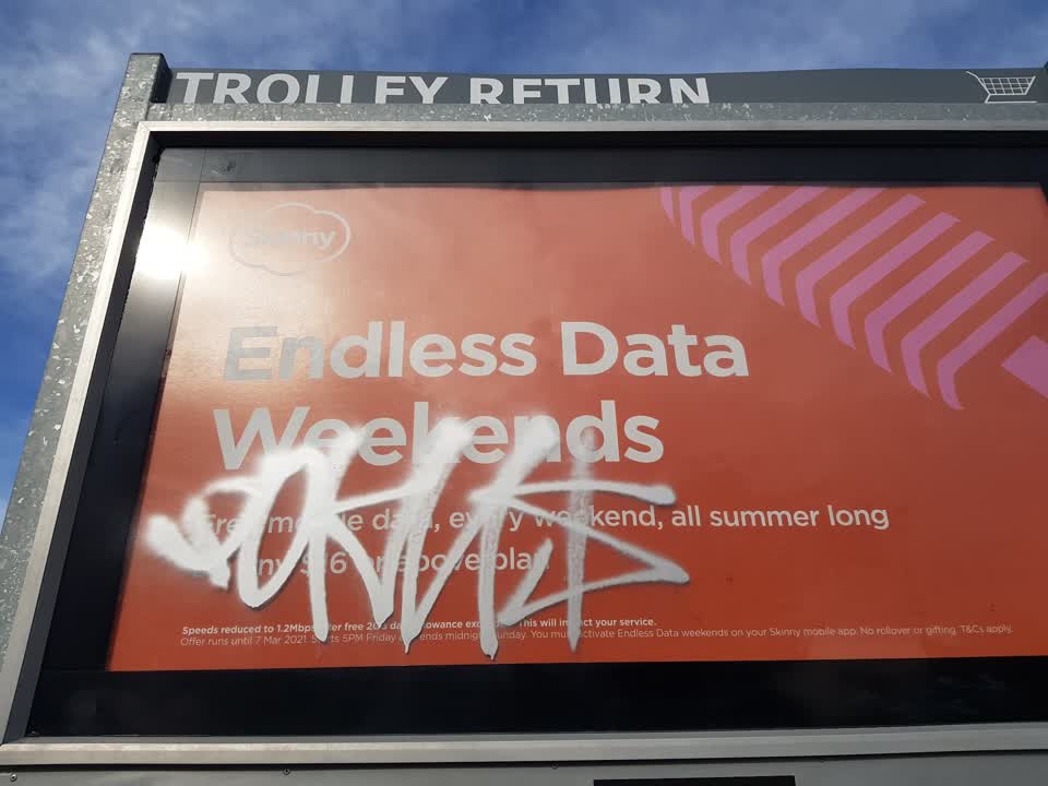The photograph attached to this graffiti report