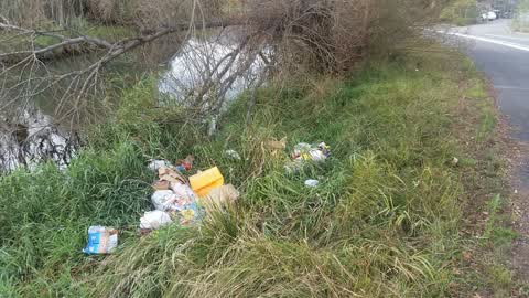 Rubbish/Recycling, a report photo