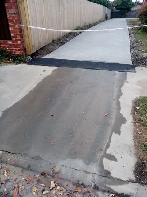 Water Leak, a report photo