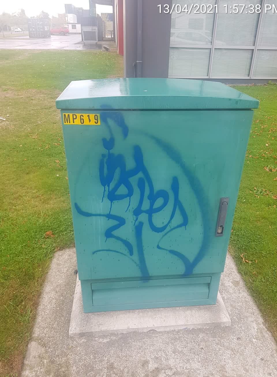 The photograph attached to this graffiti report