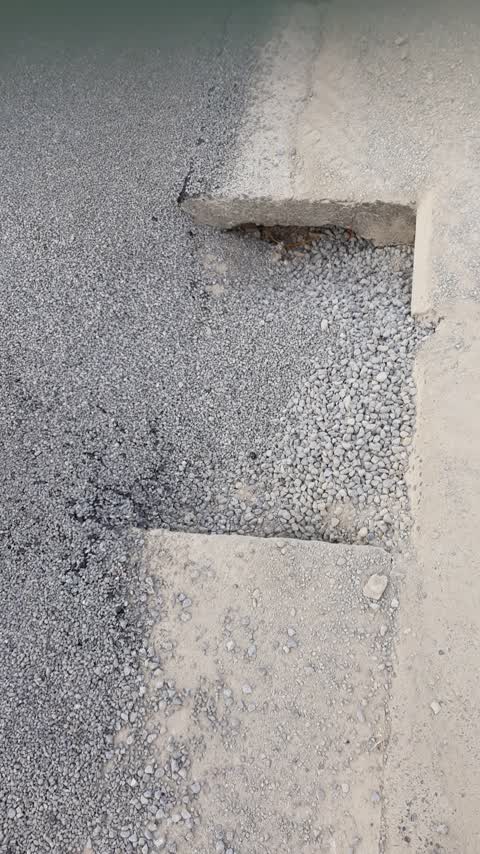 Roading/Streets, a report photo