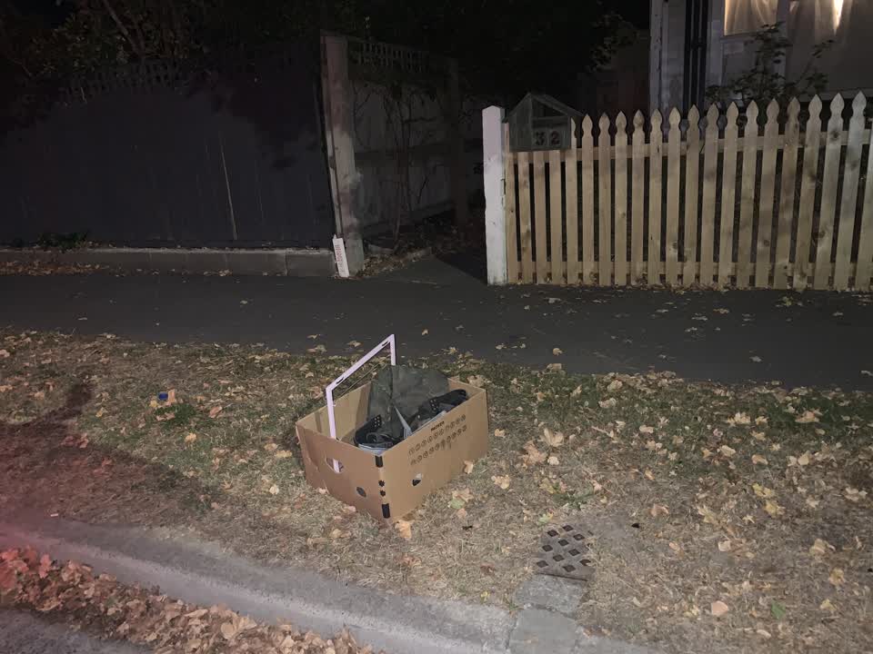 The photograph attached to this rubbish/recycling report