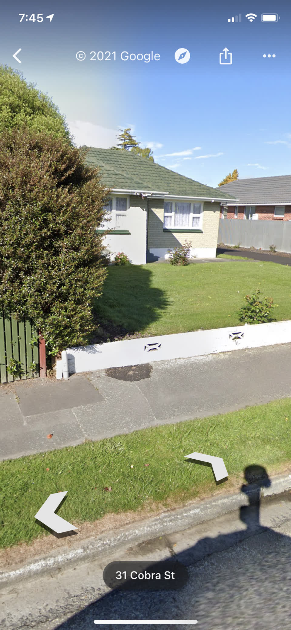The photograph attached to this roading/streets report