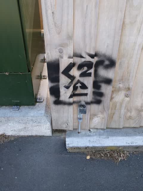 Graffiti, a report photo