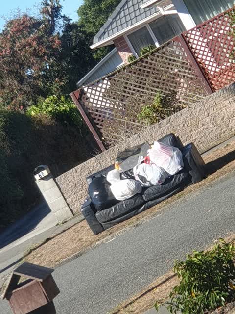 Roading/Streets, a report photo