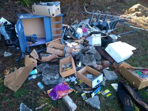 Rubbish/Recycling — a report photo
