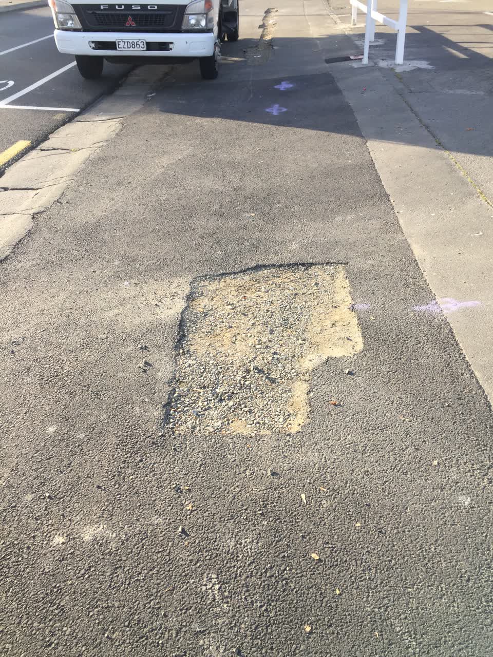 The photograph attached to this roading/streets report