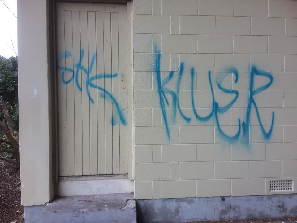 The photograph attached to this graffiti report