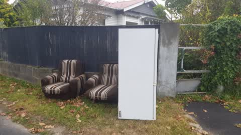 Rubbish/Recycling — a report photo
