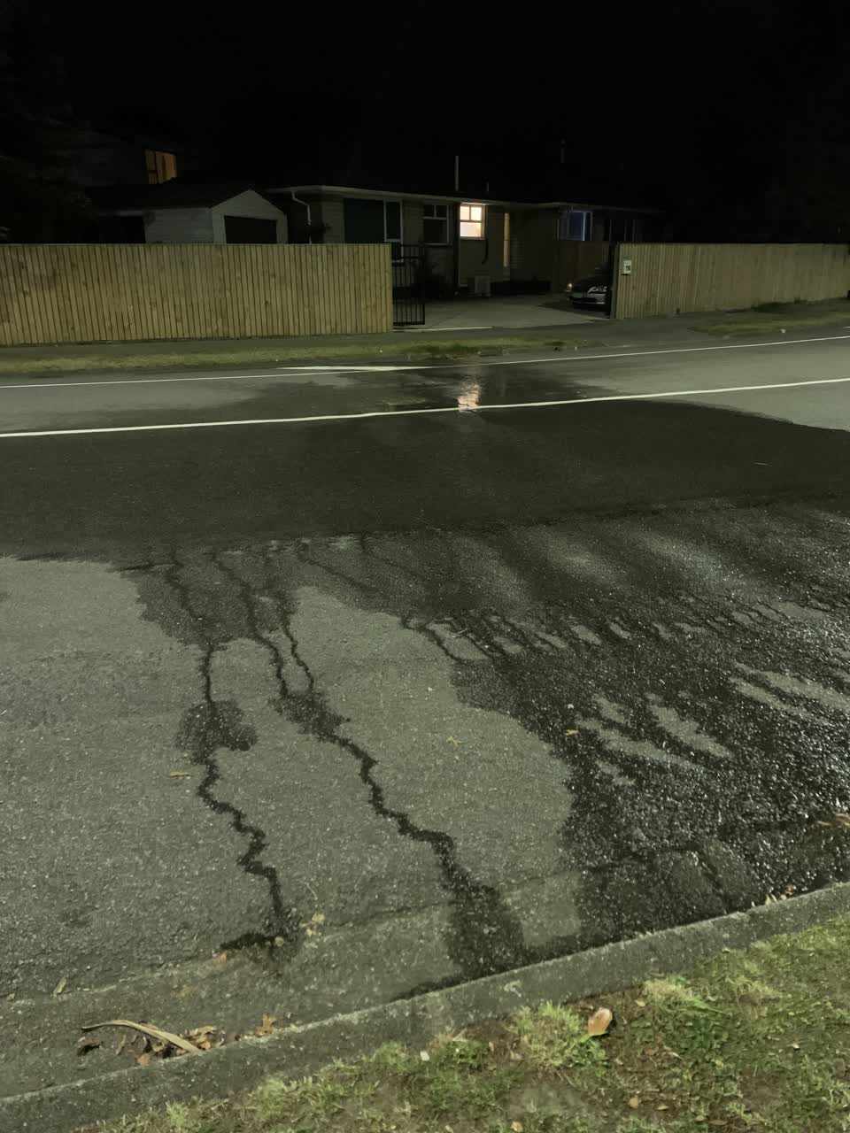The photograph attached to this roading/streets report