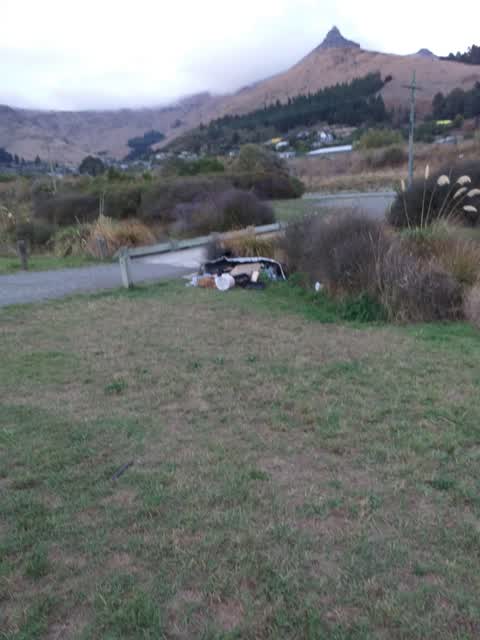 Rubbish/Recycling, a report photo