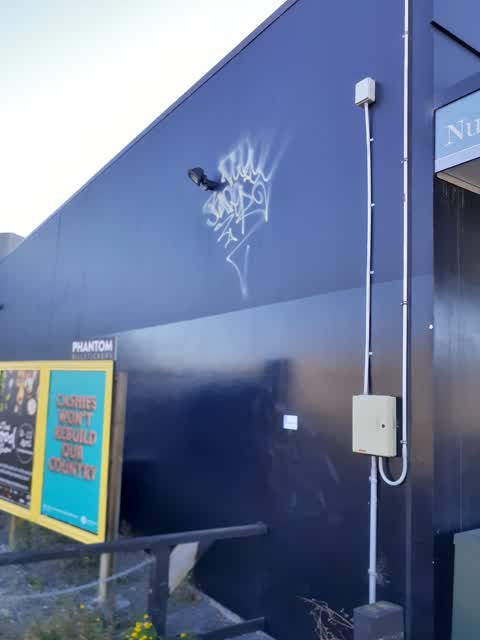 Graffiti, a report photo