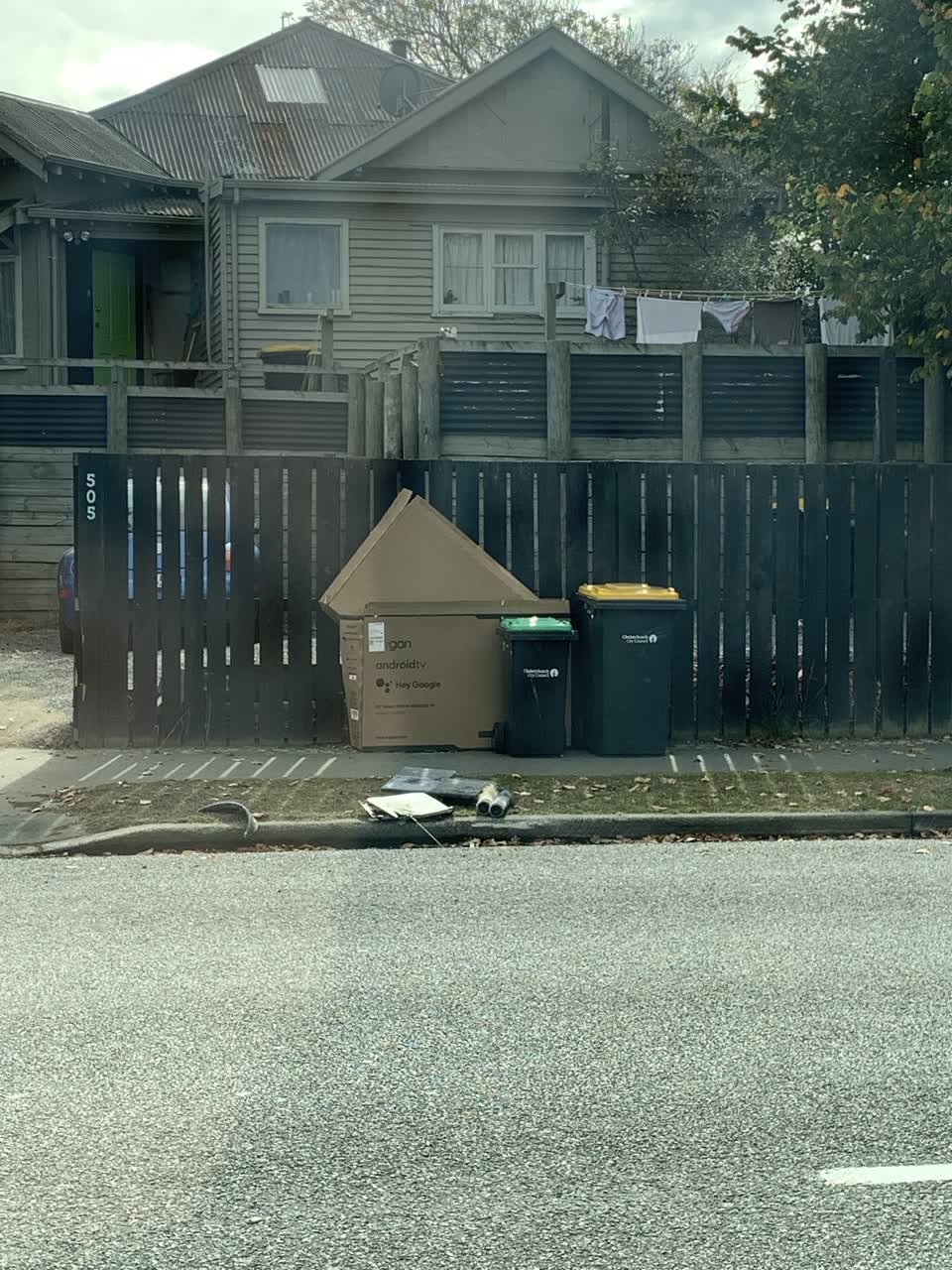 The photograph attached to this rubbish/recycling report