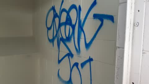 Graffiti, a report photo