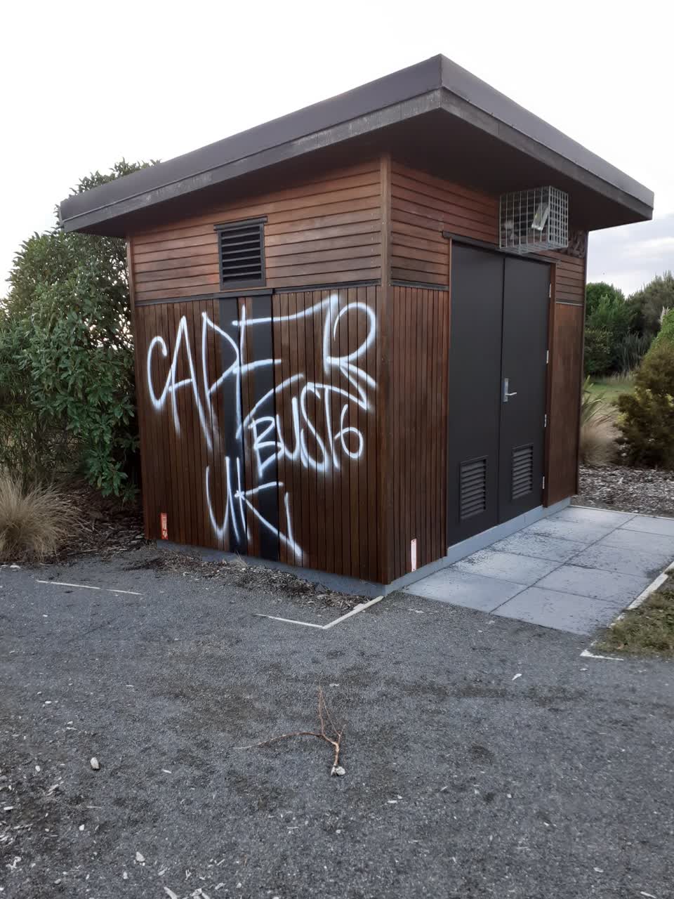 The photograph attached to this graffiti report